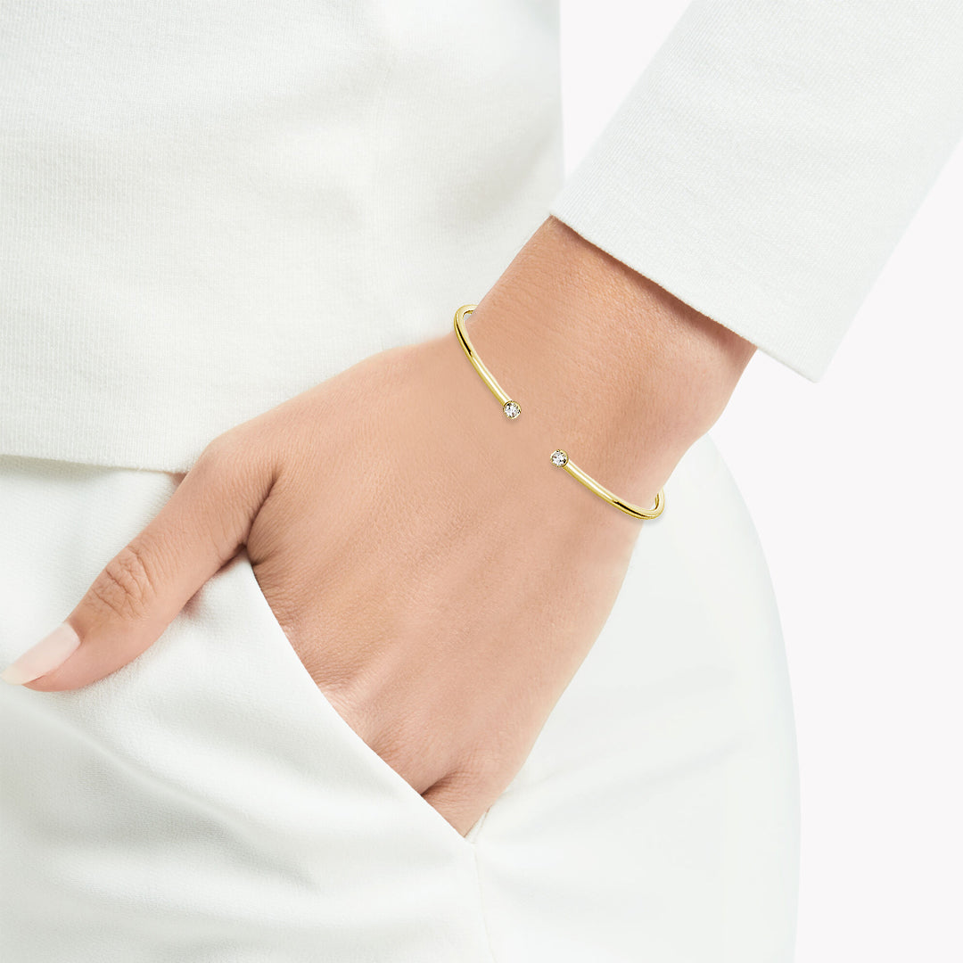 Classic Zirconia Moiety Bangle